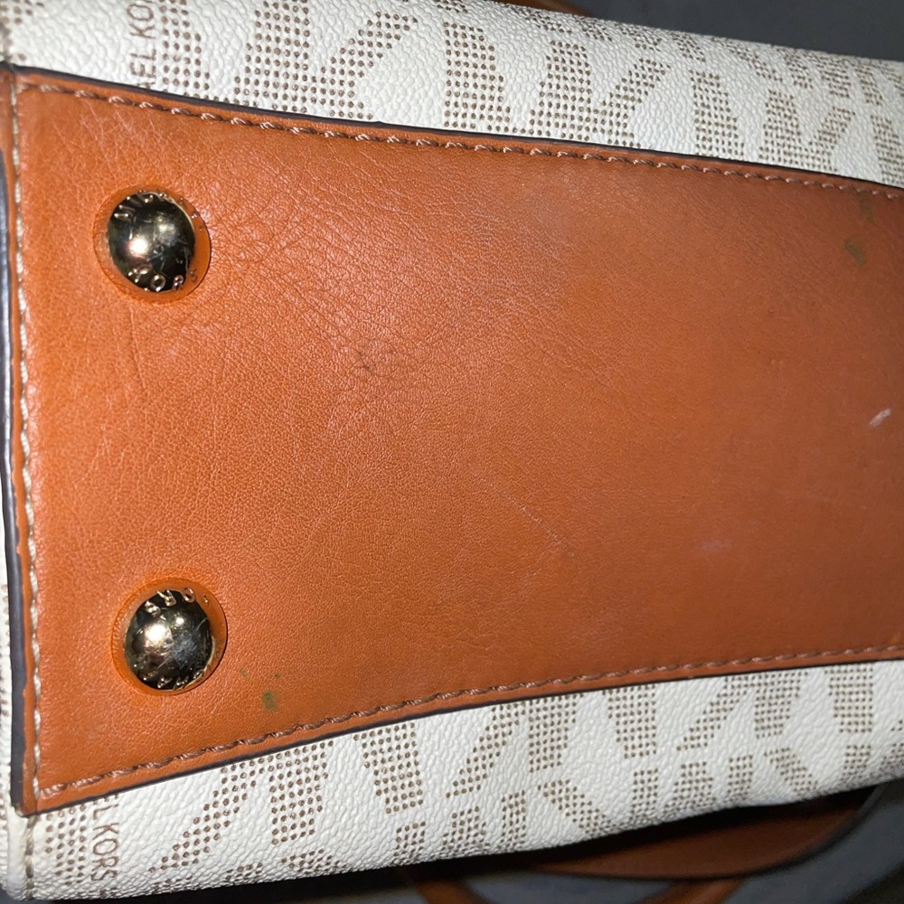 Mk Hamilton - image 8